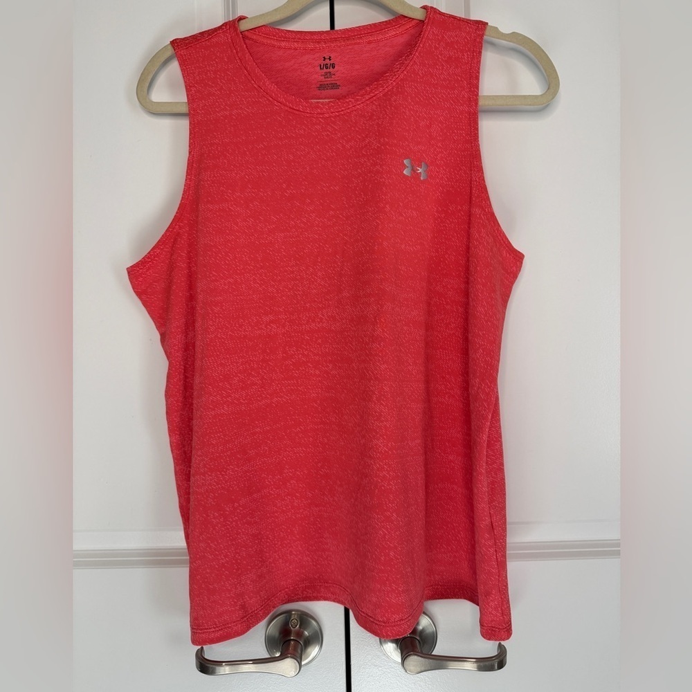 Under Armour Women’s Sleeveless Athletic Tank Top Coral Pink Loose Fit